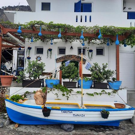 Paralia Guest House Ayía Roúmeli Bagian luar foto